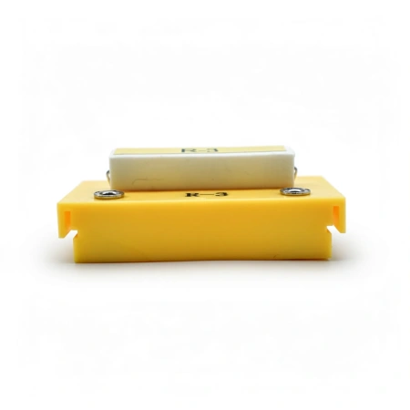 Резистор R3 сопротивление (8,2 ± 0,8) Ом